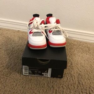 Jordan retro 4